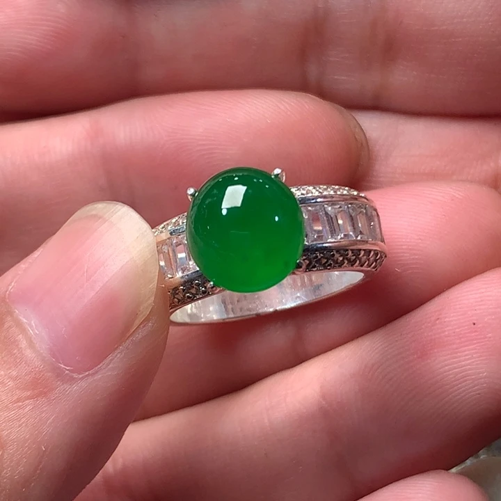 定制翡翠未镶嵌天然翡翠A 铜托