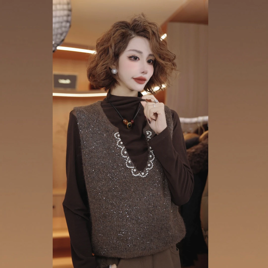 七奈 「硕锦」百搭简约亮片珠珠V领背心合身马甲QN13903