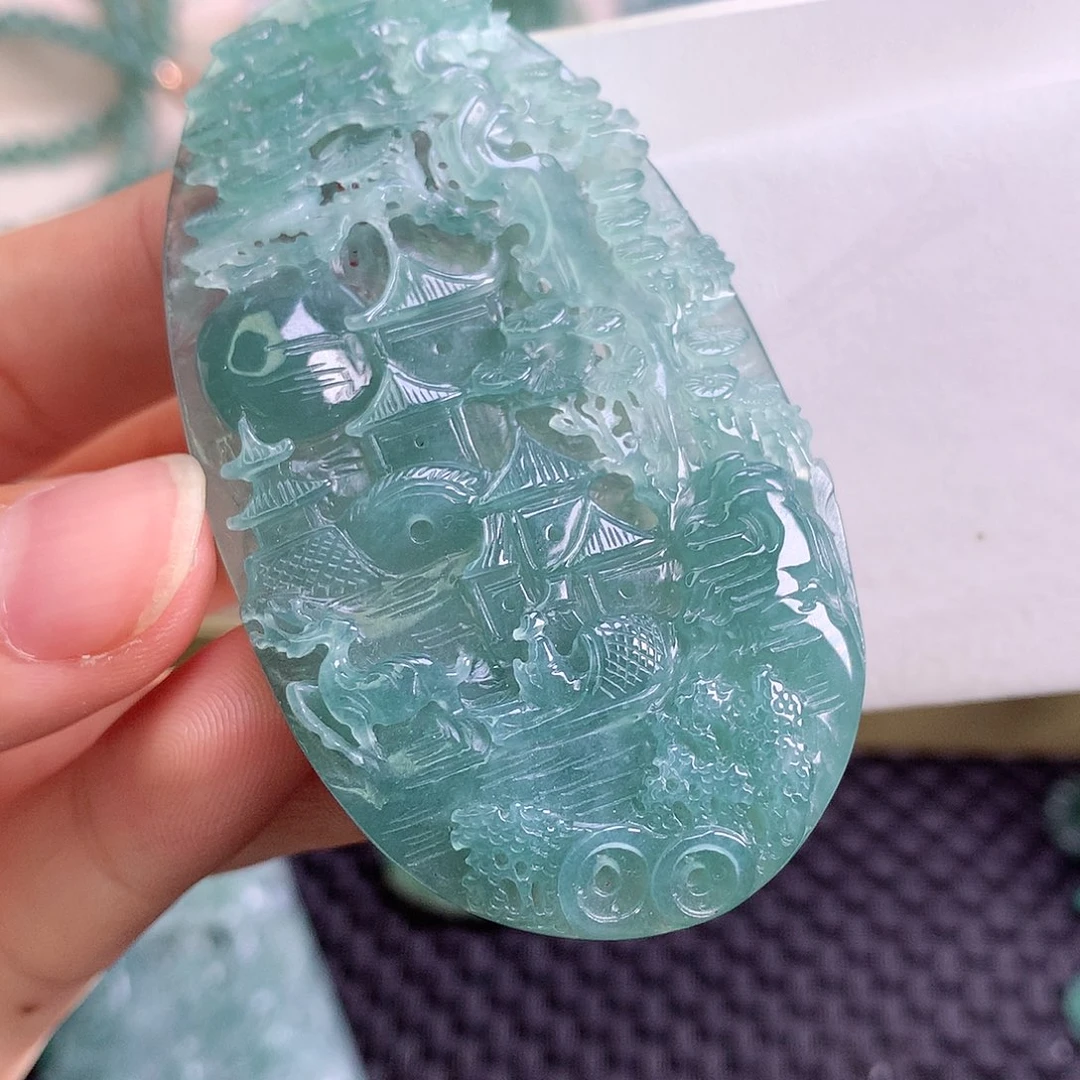 颈饰未镶嵌翡翠翡翠