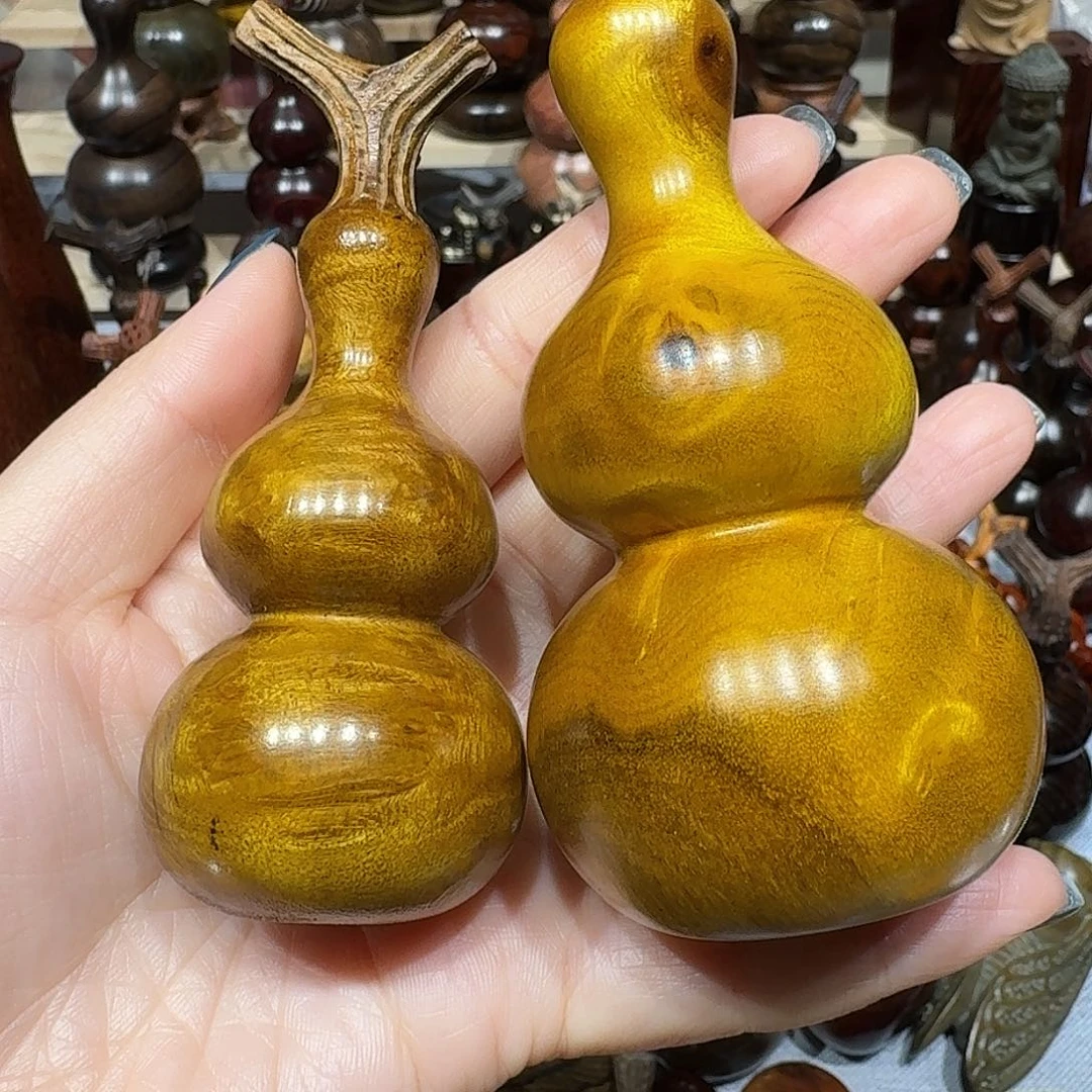 @***一香榧木黄金樟葫芦葫芦（瑕）