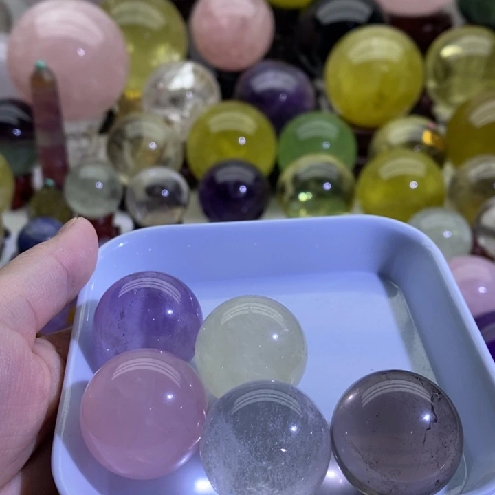 未镶嵌珠宝半成品水晶都**侠1