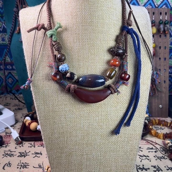 玛瑙/玉髓未镶嵌颈饰