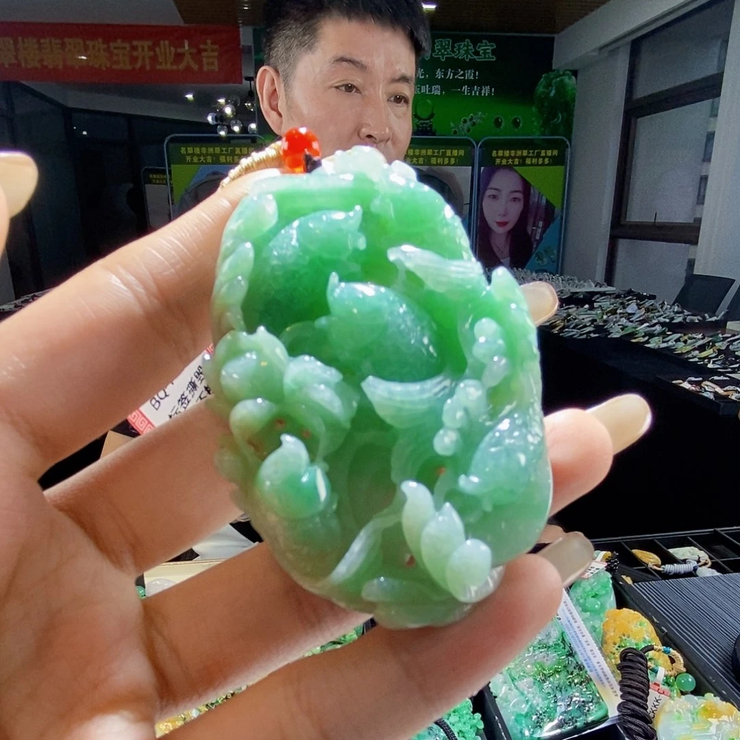 颈饰未镶嵌翡翠翡翠