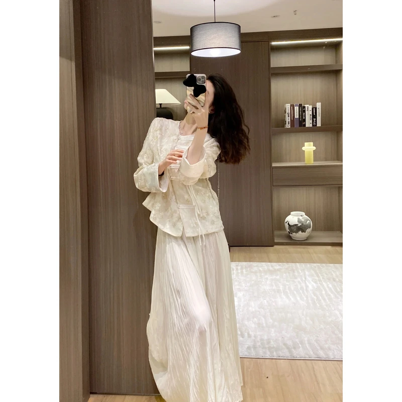 2025新中式国风小洋装名媛高端白色唐装盘扣上衣半身裙两件套女