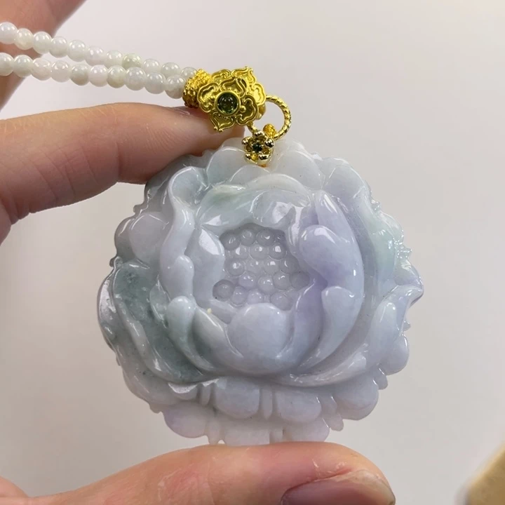 翡翠吊坠(赠链)未镶嵌代编织