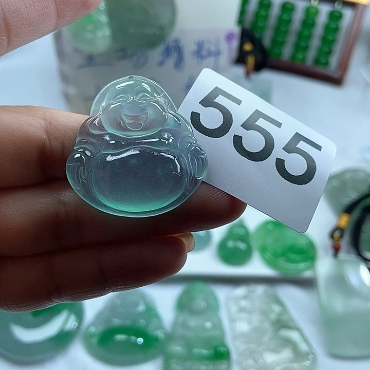 翡翠未镶嵌吊坠(赠链)