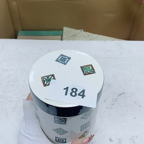 紫砂军禾商贸行杂货铺刁*
