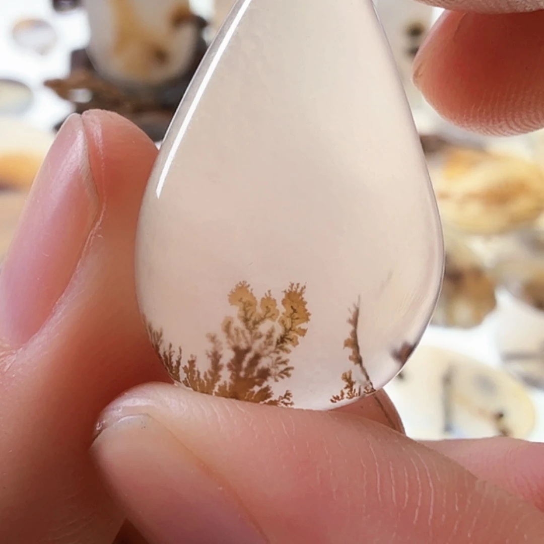 未镶嵌玛瑙/玉髓珠宝半成品