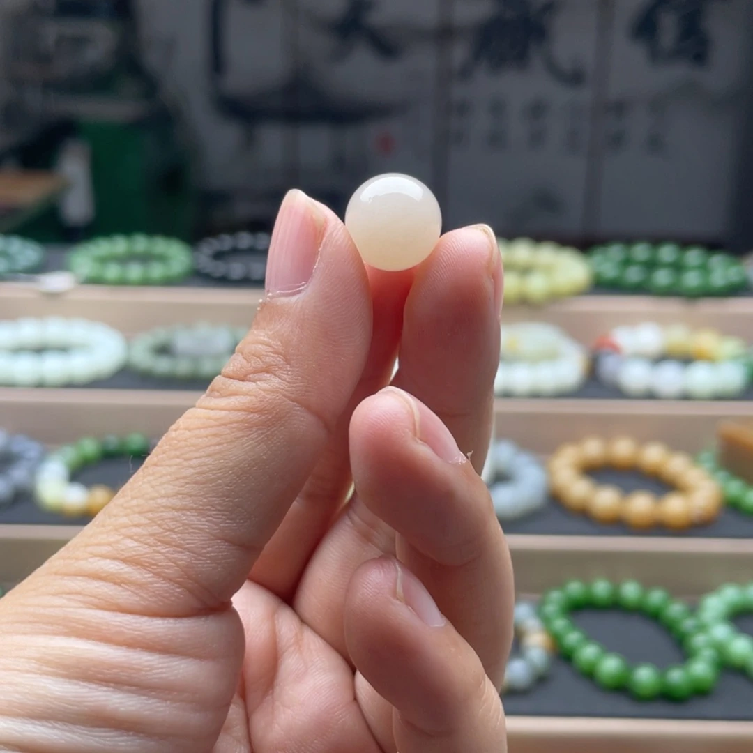 温***玉手链未镶嵌和田玉12