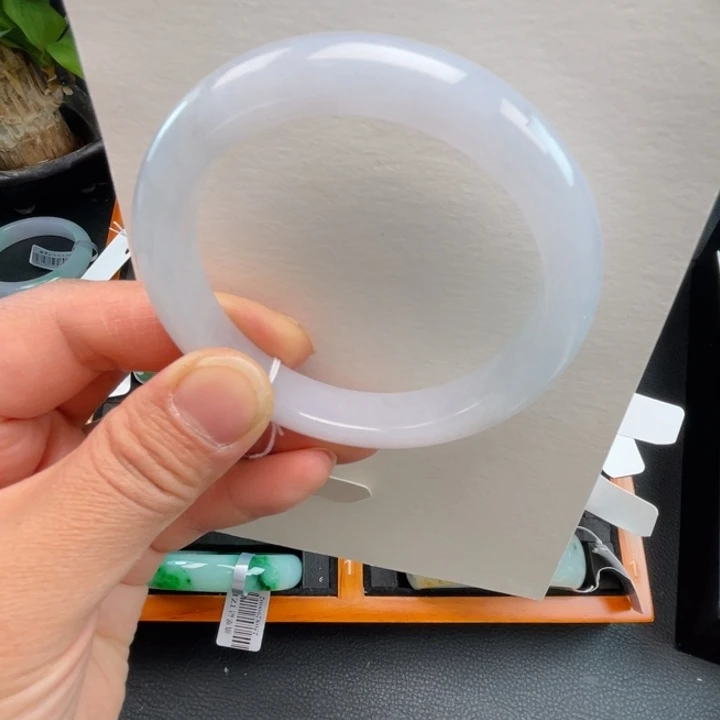 翡翠未镶嵌手镯缅甸翡翠