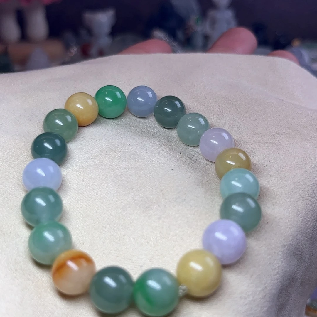 翡翠颈饰未镶嵌多宝