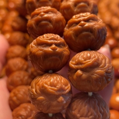 手串猴头核桃?**?舞台