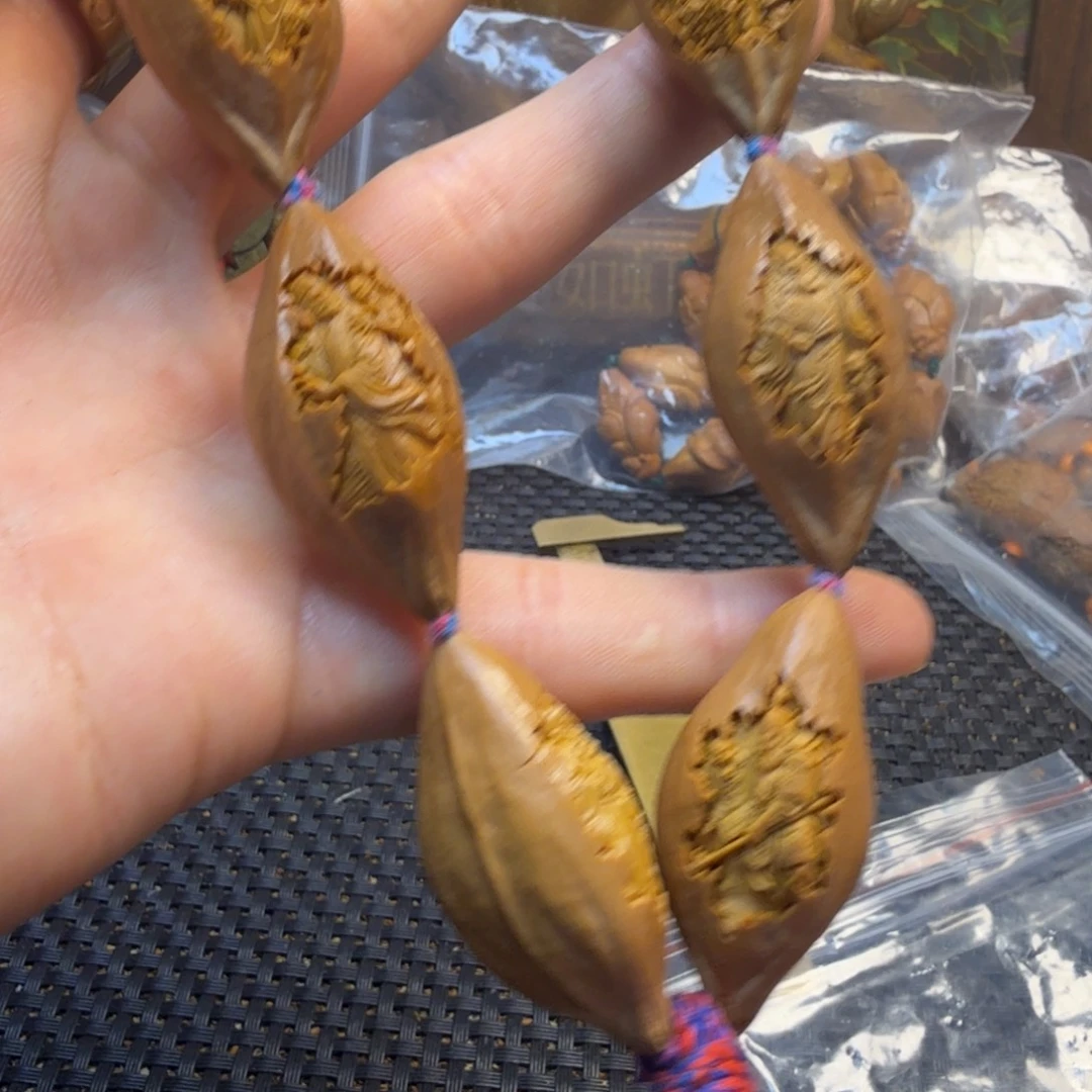 手串/手链橄榄核浮雕钟馗