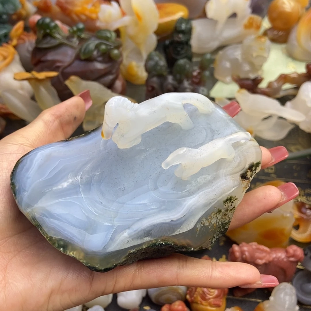 玛瑙/玉髓挂件未镶嵌龙*