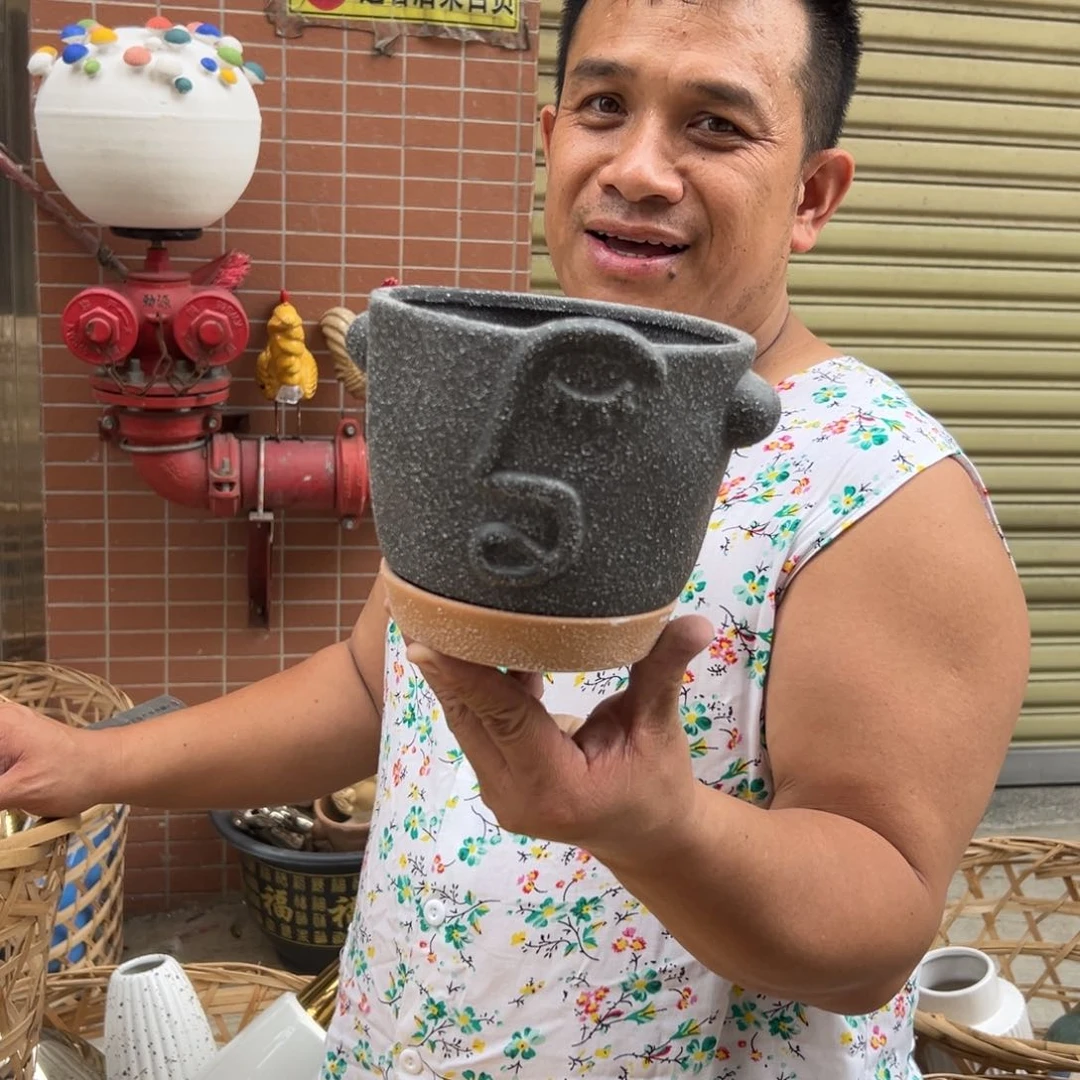 摆件65 号高温陶瓷装饰品（部分微瑕）