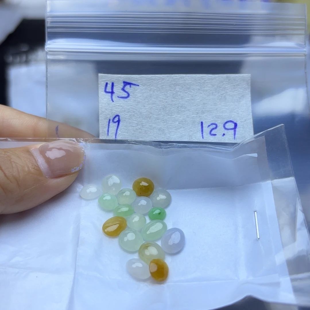 定制翡翠未镶嵌不退