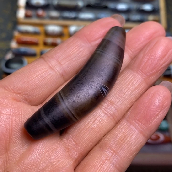 未镶嵌玛瑙/玉髓珠宝半成品浪****3