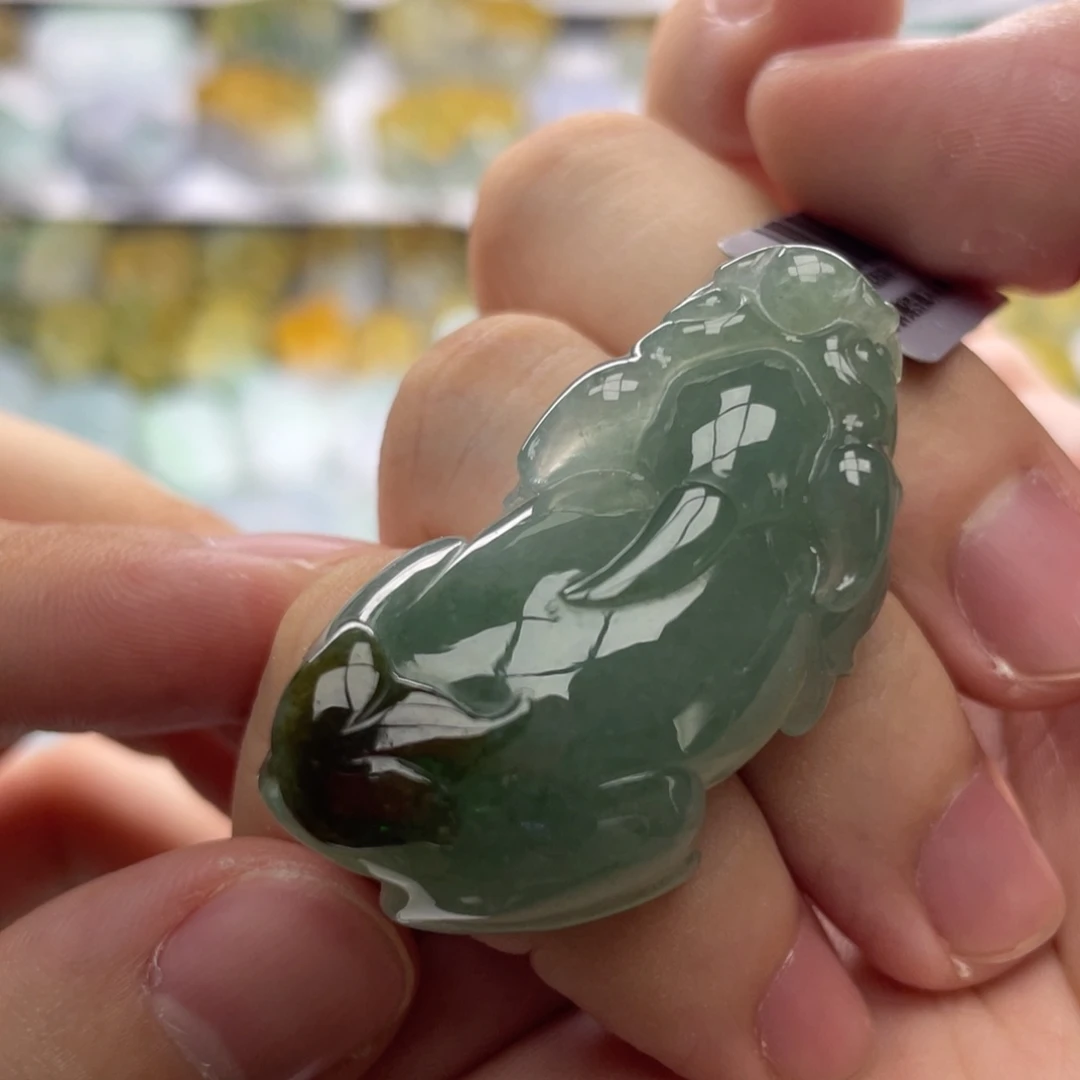 翡翠未镶嵌颈饰貔貅20