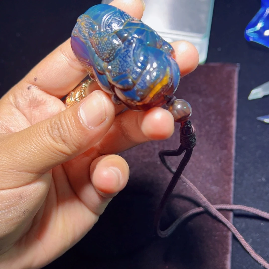 未镶嵌琥珀裸石琥珀