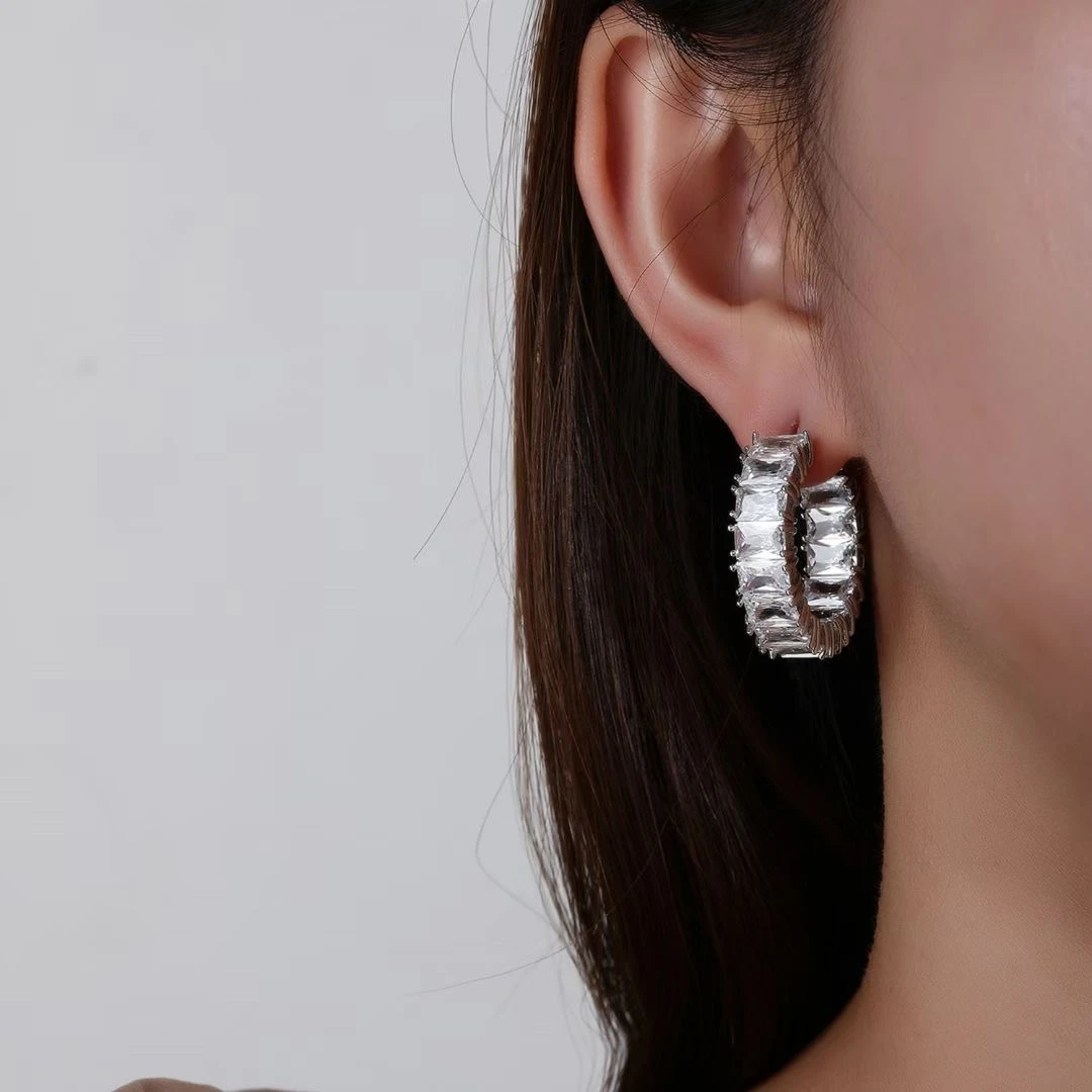 （补单）铜合金6层电镀保色精致耳饰