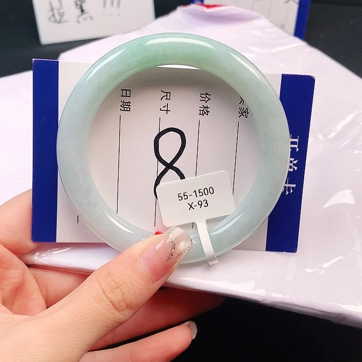 翡翠未镶嵌手镯天然翡翠A货