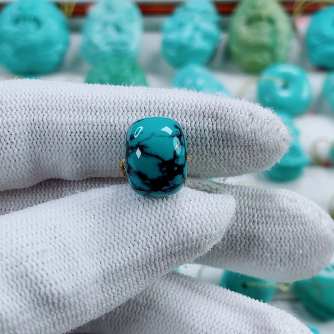 绿松石未镶嵌车挂