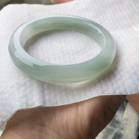 娟***未镶嵌手镯石英质玉（金丝玉）加工定制