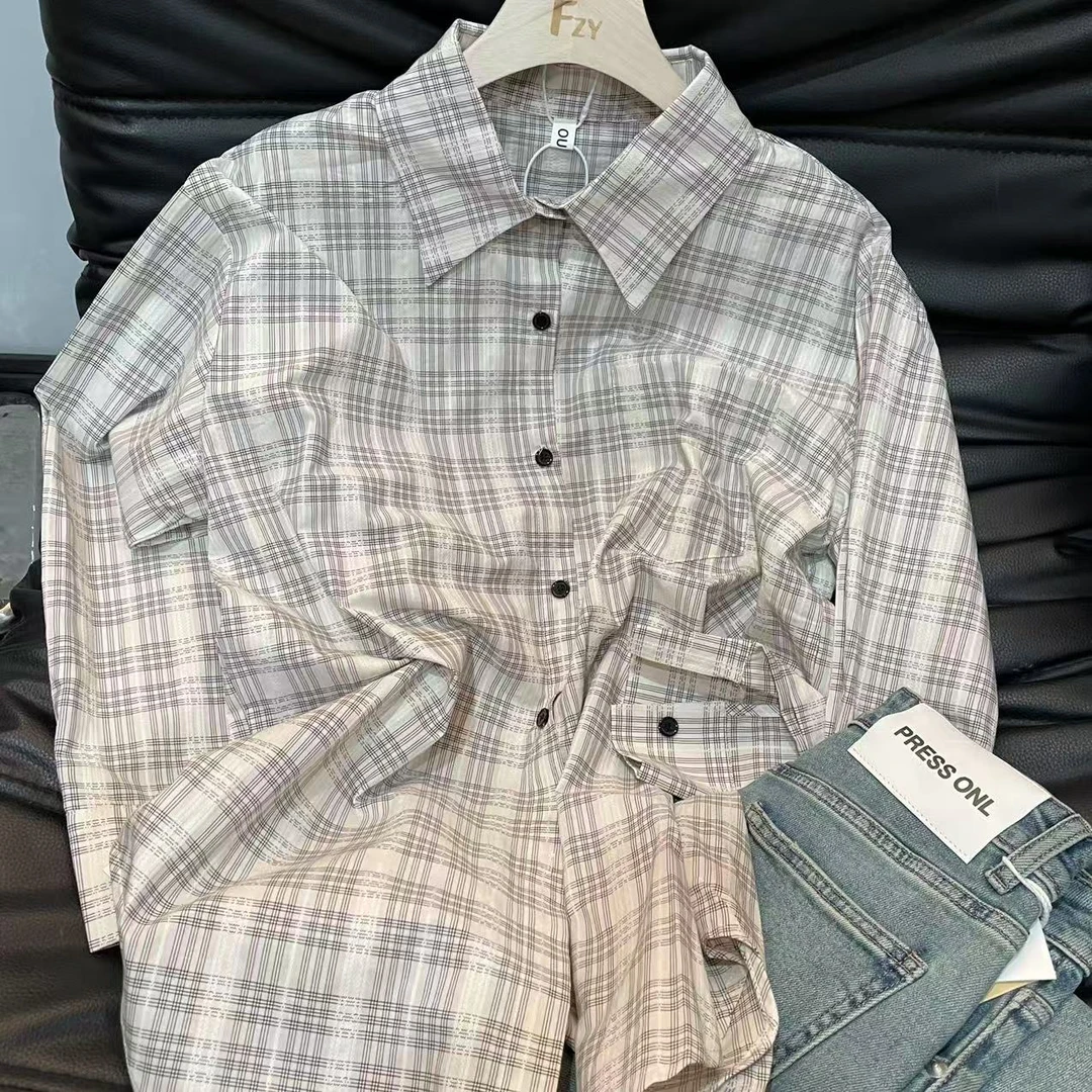 【 雨•美 推荐 】88088米咖色韩版休闲百搭格子衬衣