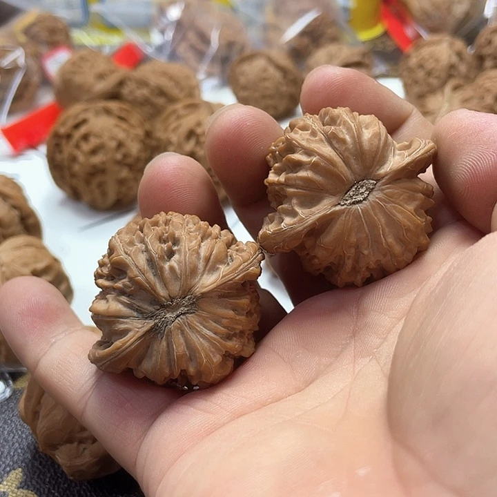紫***迪吊坠文玩核桃磨盘