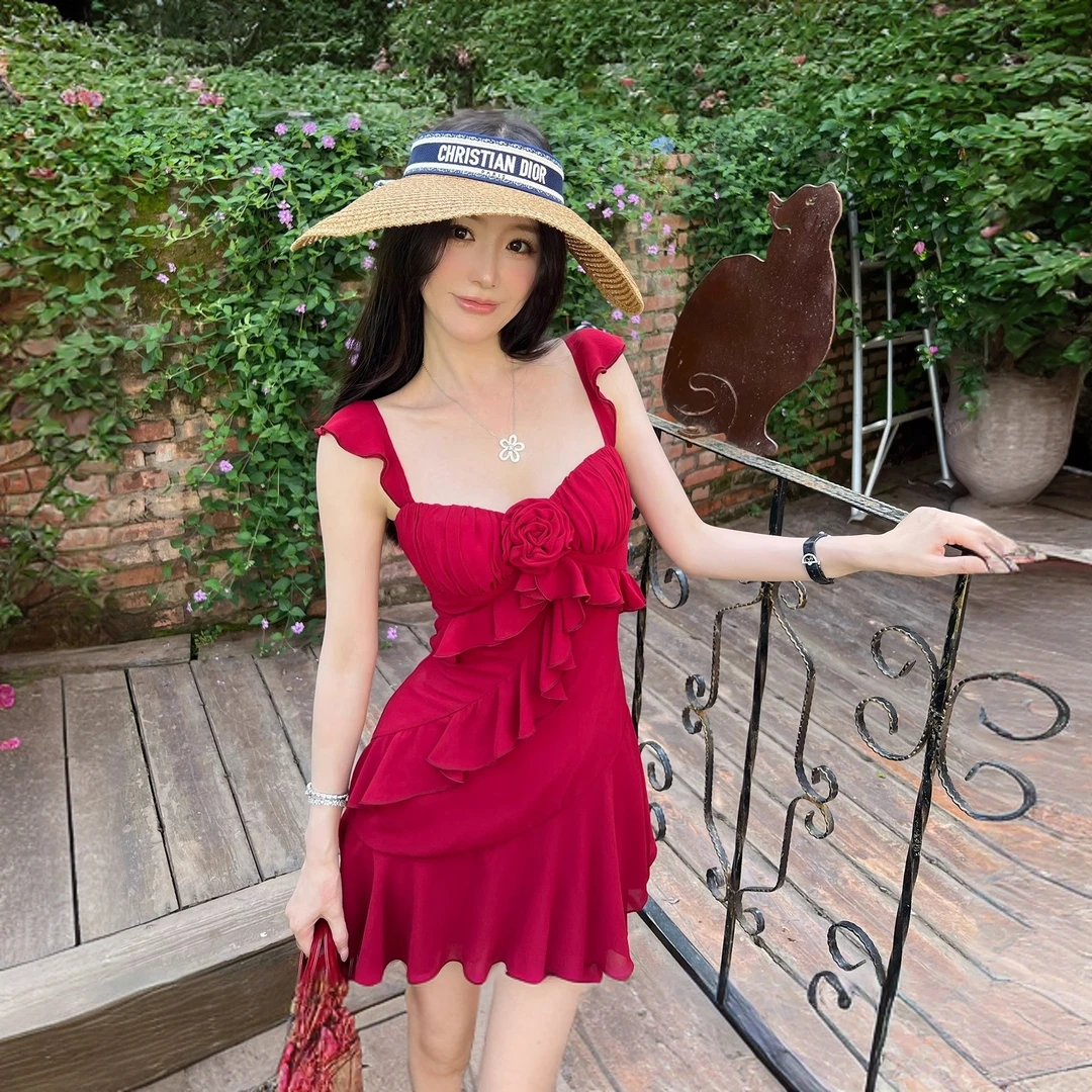 红色吊带性感气质显白收腰鱼尾玫瑰雪纺洋气衣服女连衣裙