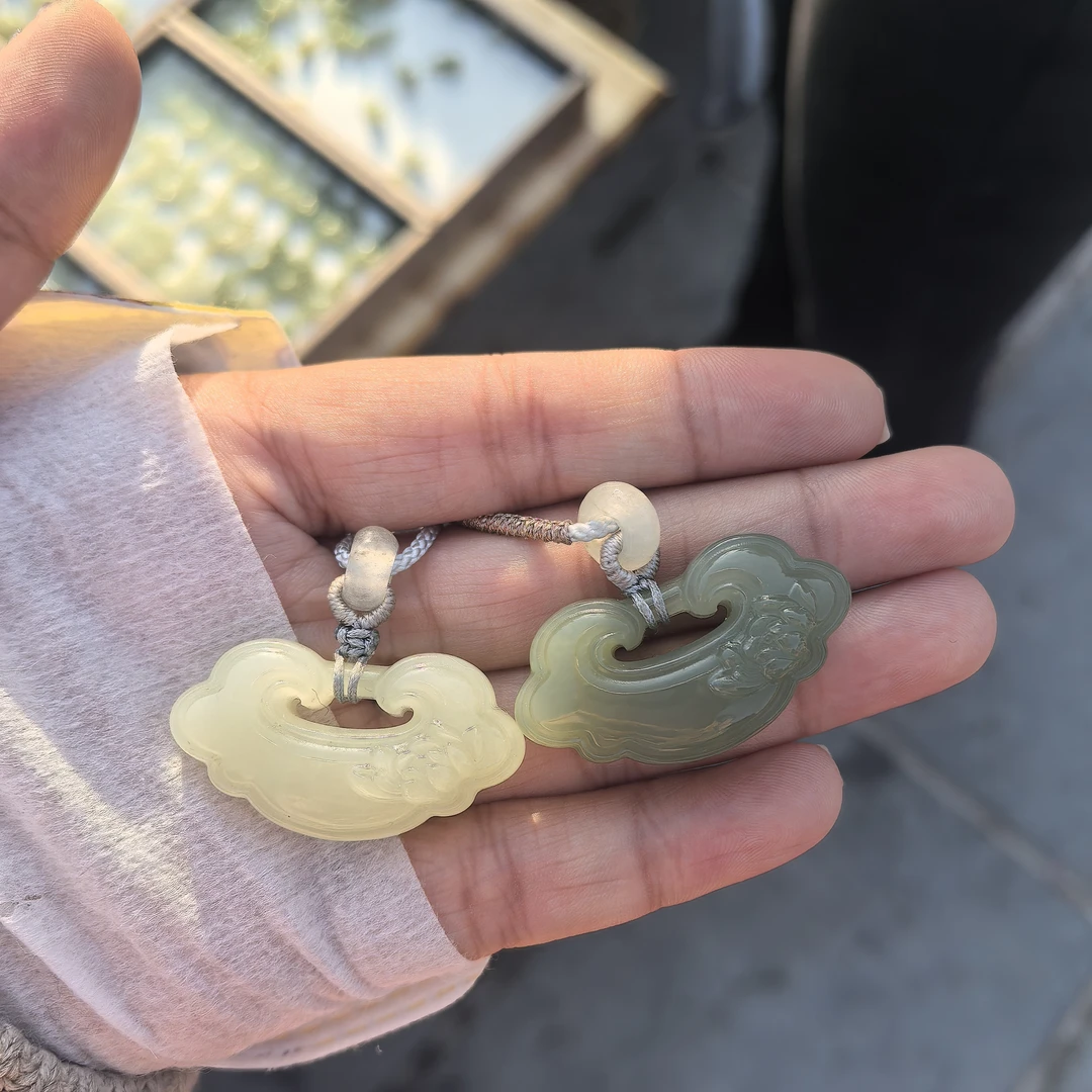 和田玉莲花锁约卡37多样性拍一发一-ML