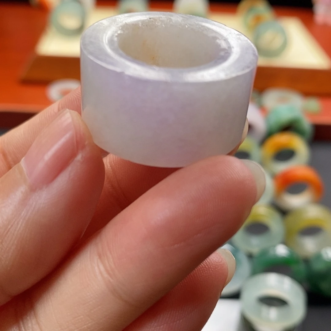 未镶嵌定制翡翠翡翠