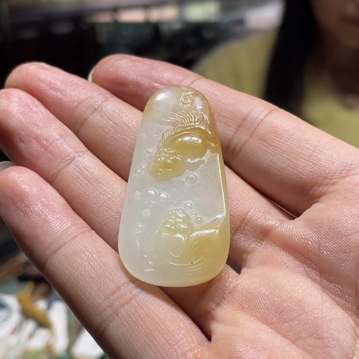 颈饰未镶嵌和田玉