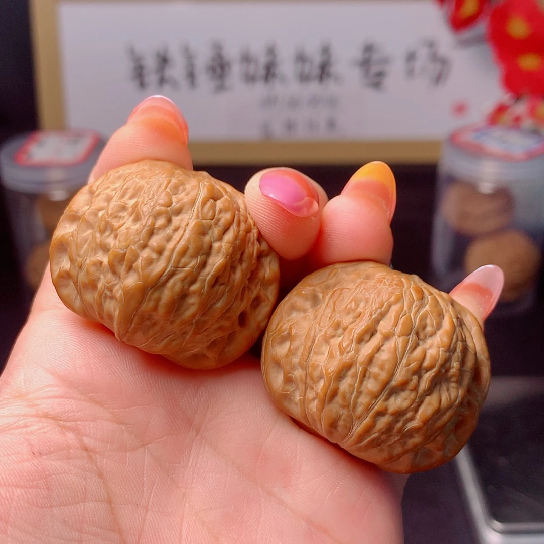 【闪购商品】文玩核桃把件40中桩全品铁锤