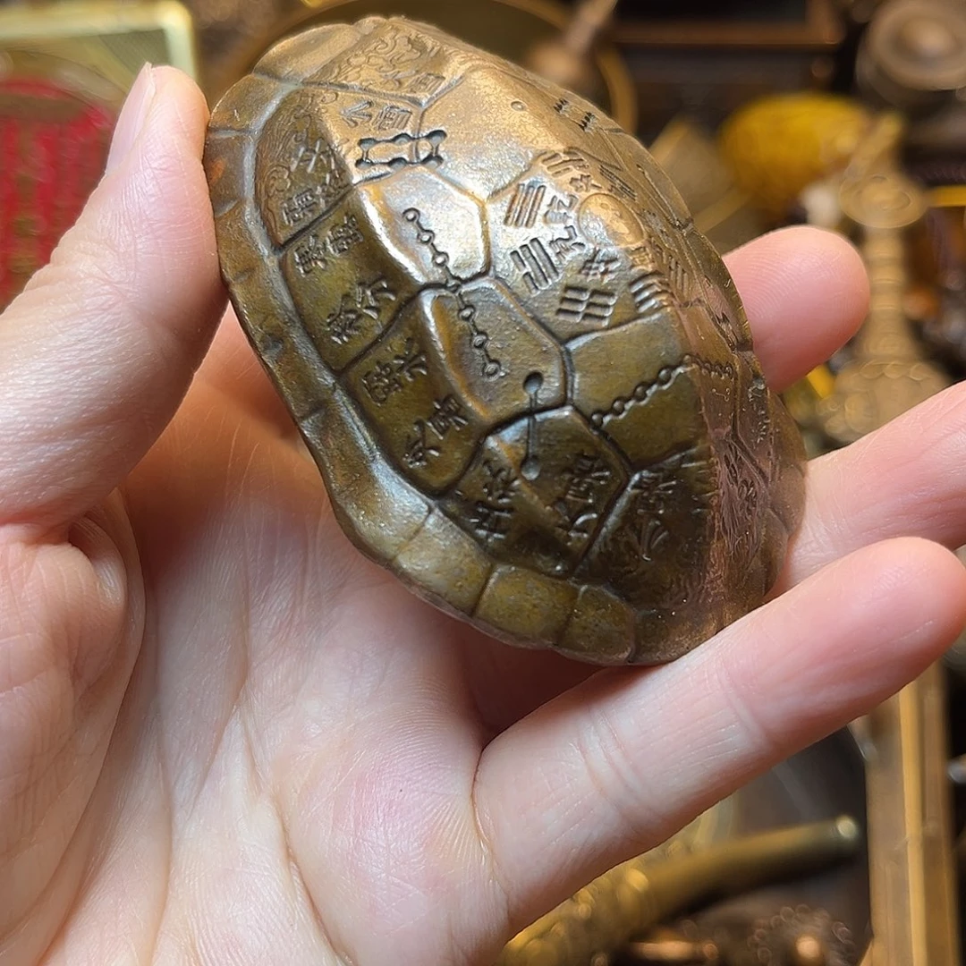 精美铜器工艺品等