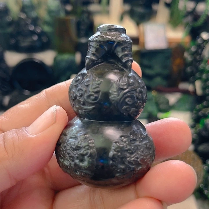 蛇纹石玉未镶嵌泰山玉