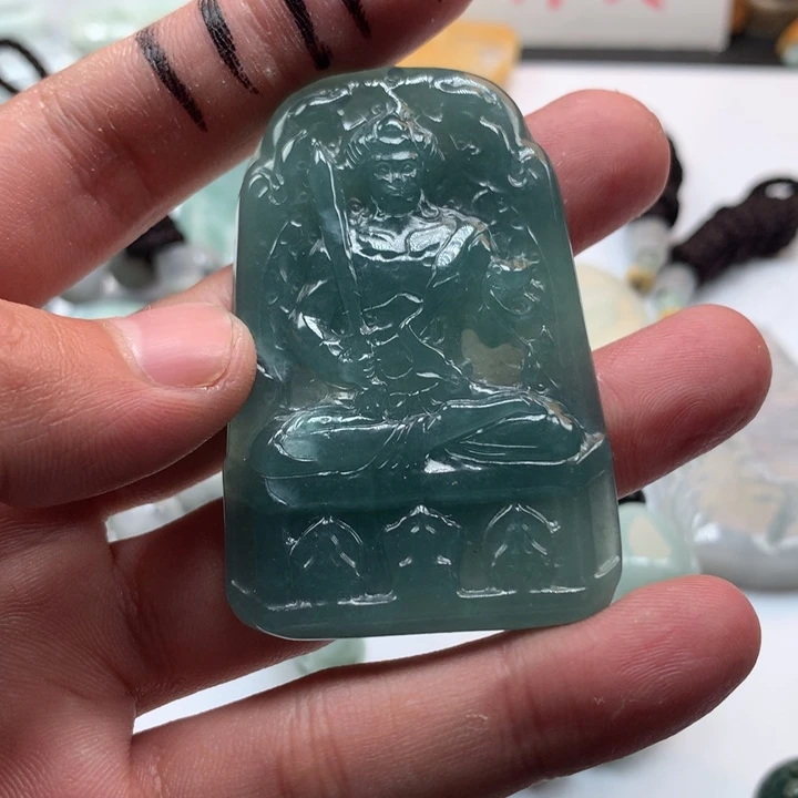 翡翠未镶嵌颈饰保真天然a货翡翠