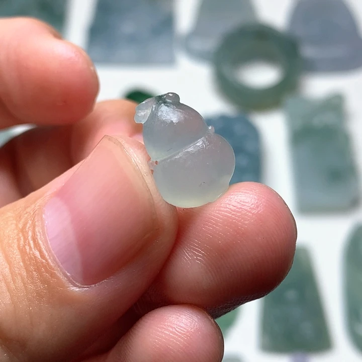 定制翡翠未镶嵌定制翡翠