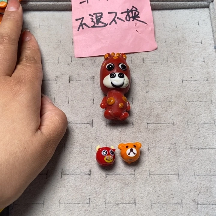 颈饰玻璃印度尼西亚06