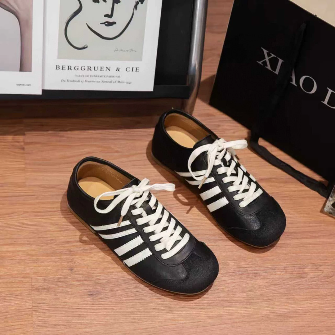 秋季板鞋德训鞋耐磨时尚休闲鞋百搭休闲鞋情侣芭蕾风