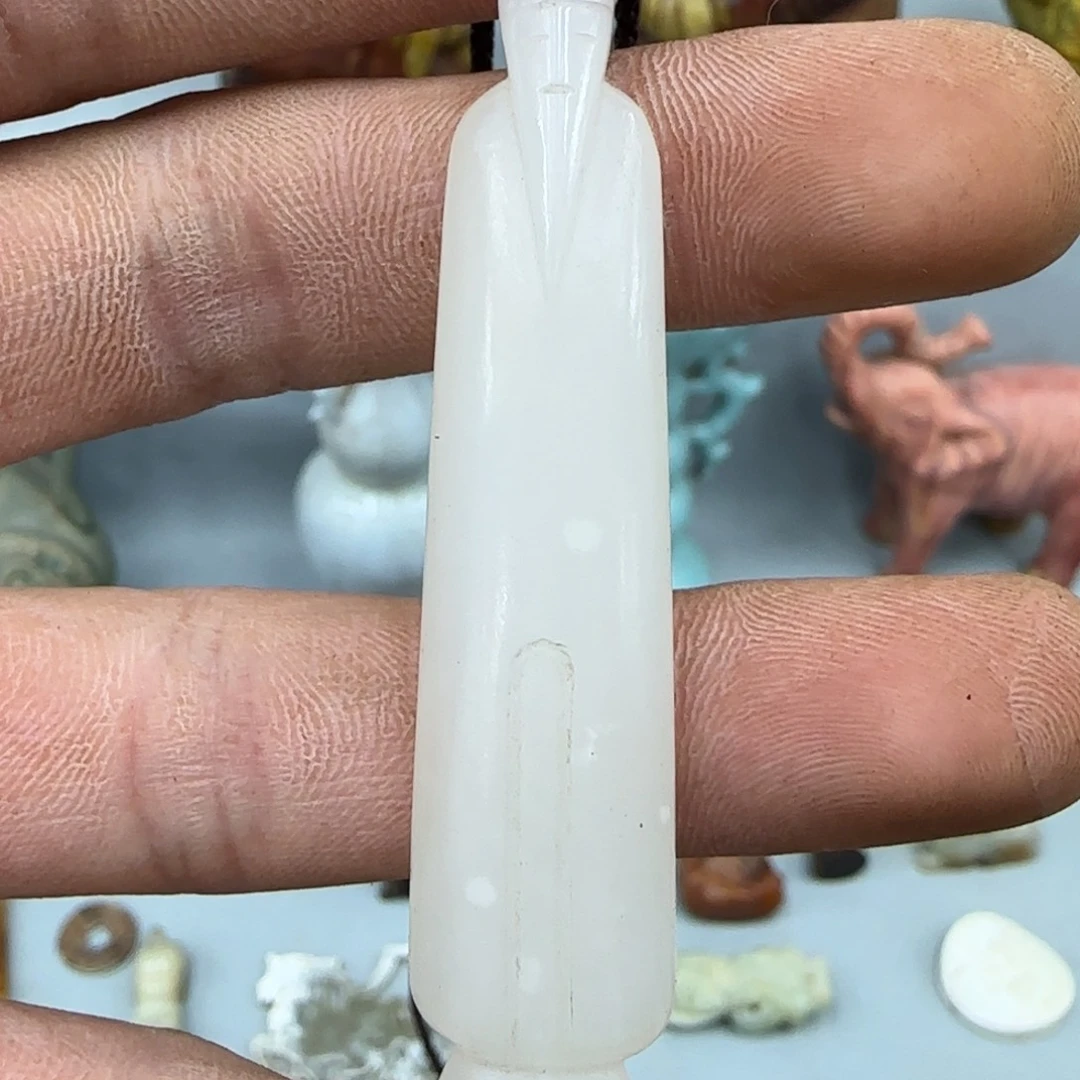 未镶嵌和田玉（糖玉）珠宝奇石