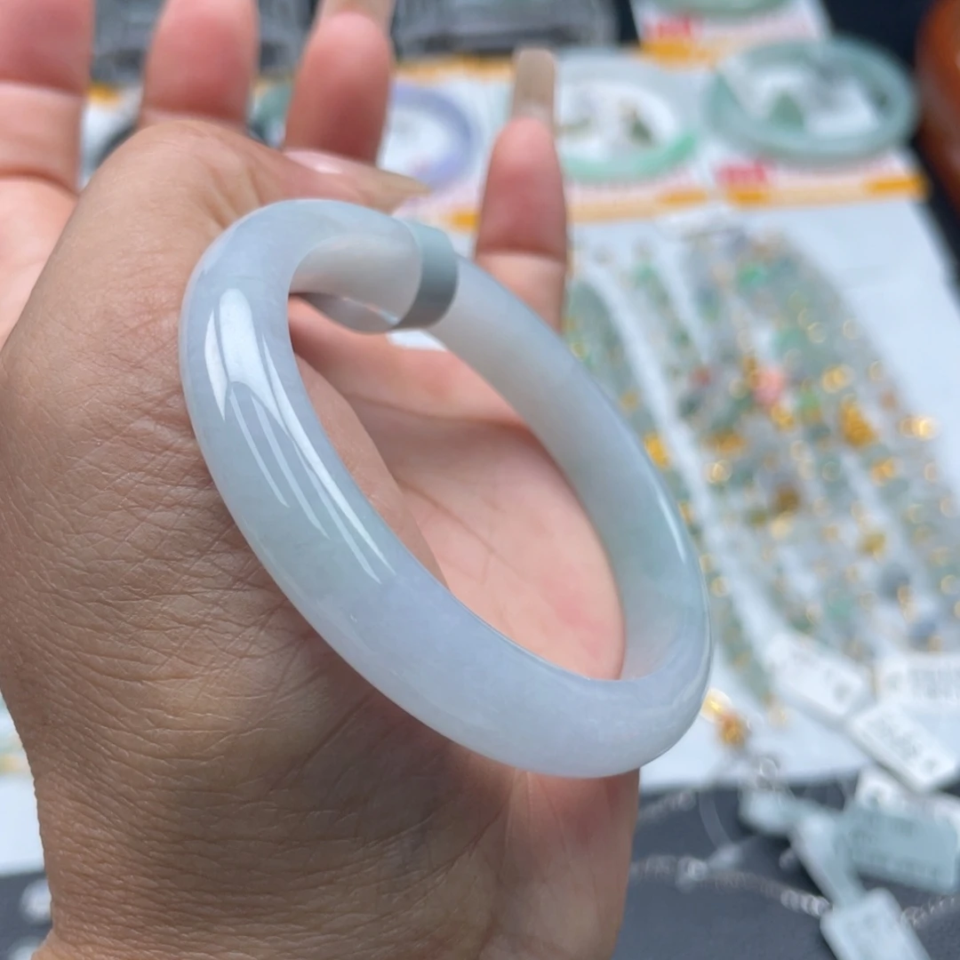 翡翠未镶嵌手镯贵妃白月光