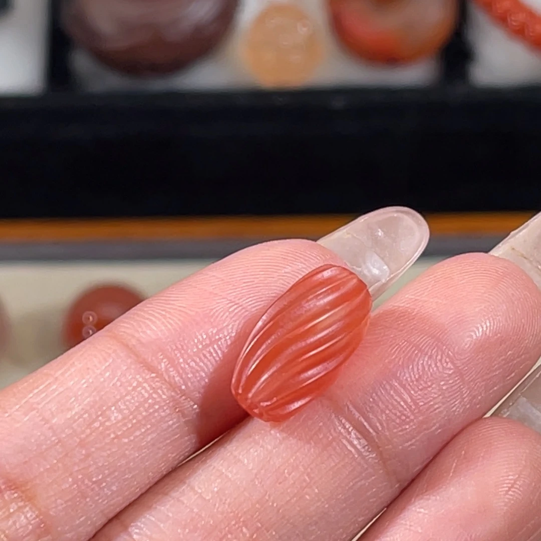 南红玛瑙未镶嵌纽棱珠14.8x8.5mm不换退