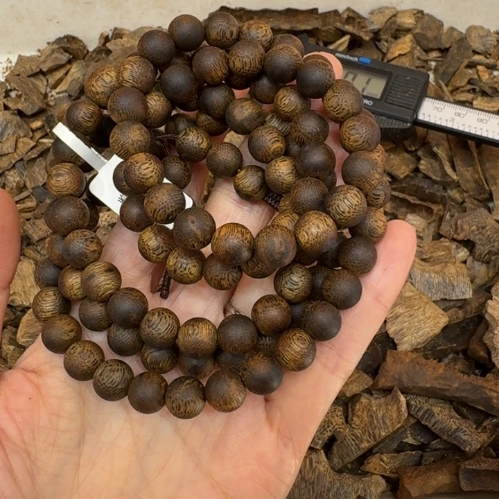 高***哥沉香香囊沉香海南红金倪沉浮0.9规格47