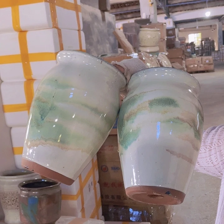 瑕疵13/18两个颜色随机