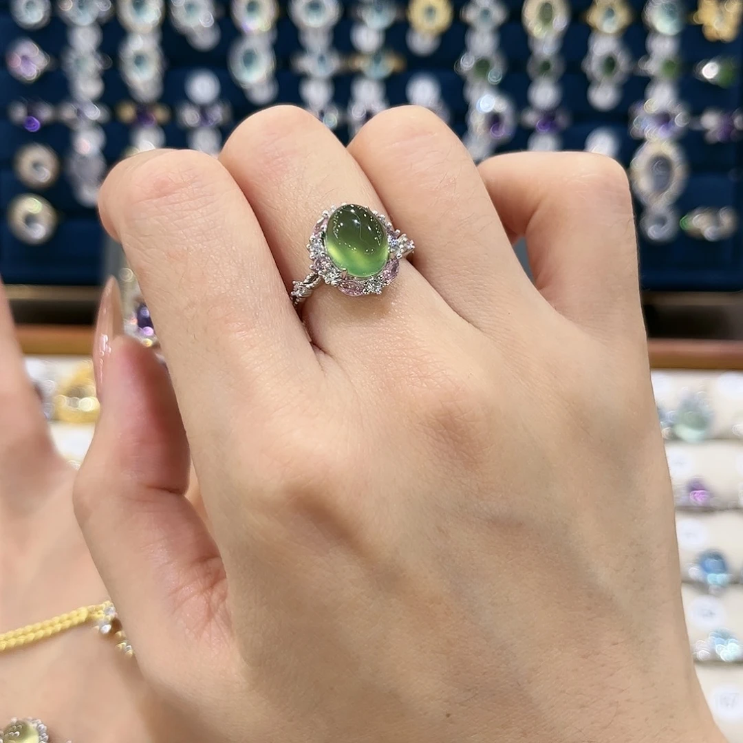 蛇纹石玉女款银S925镶嵌戒指