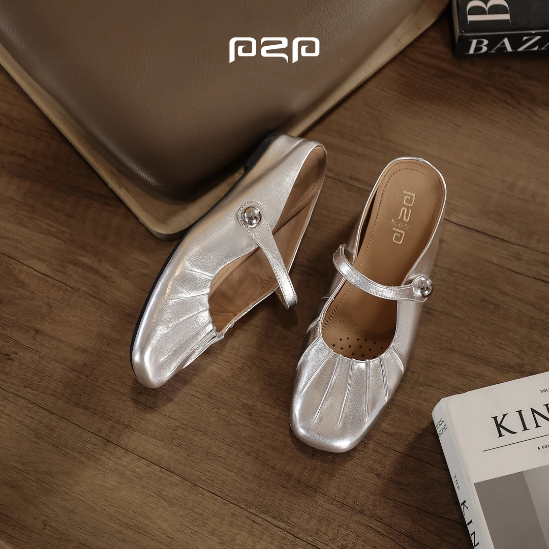 PZP/派中派4CM平底包头欧若风极简风包头拖复古玛丽珍鞋度假风