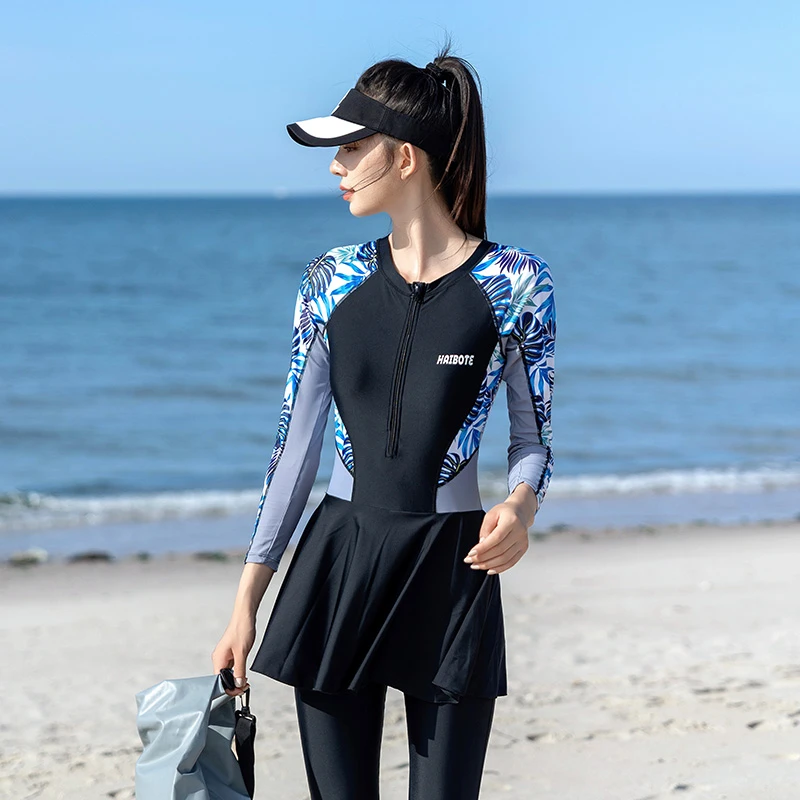 2025新款泳衣女款保守连体裙式长袖长裤温泉运动潜水服泳装温泉服