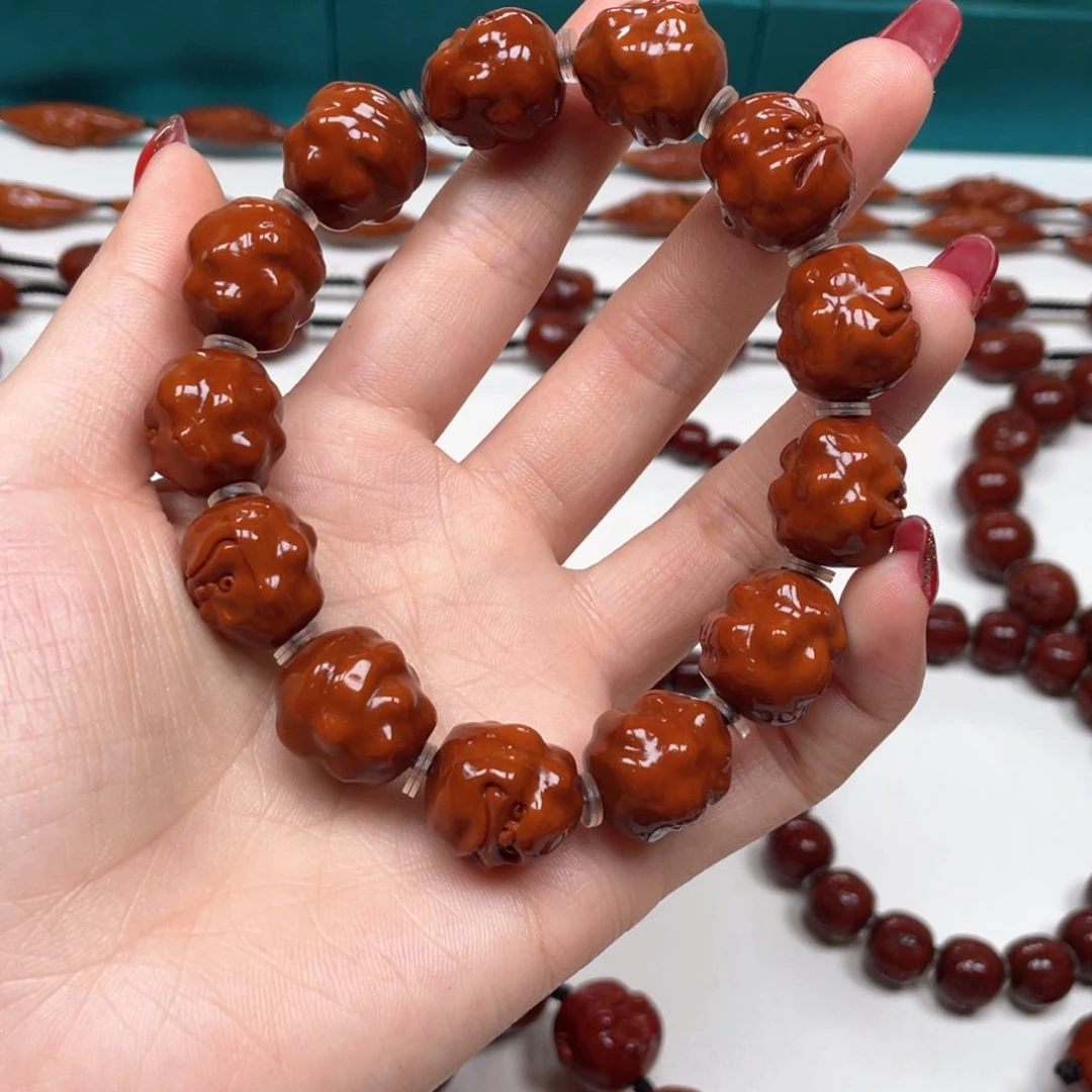 橄榄核手串鼠**福呱呱来财