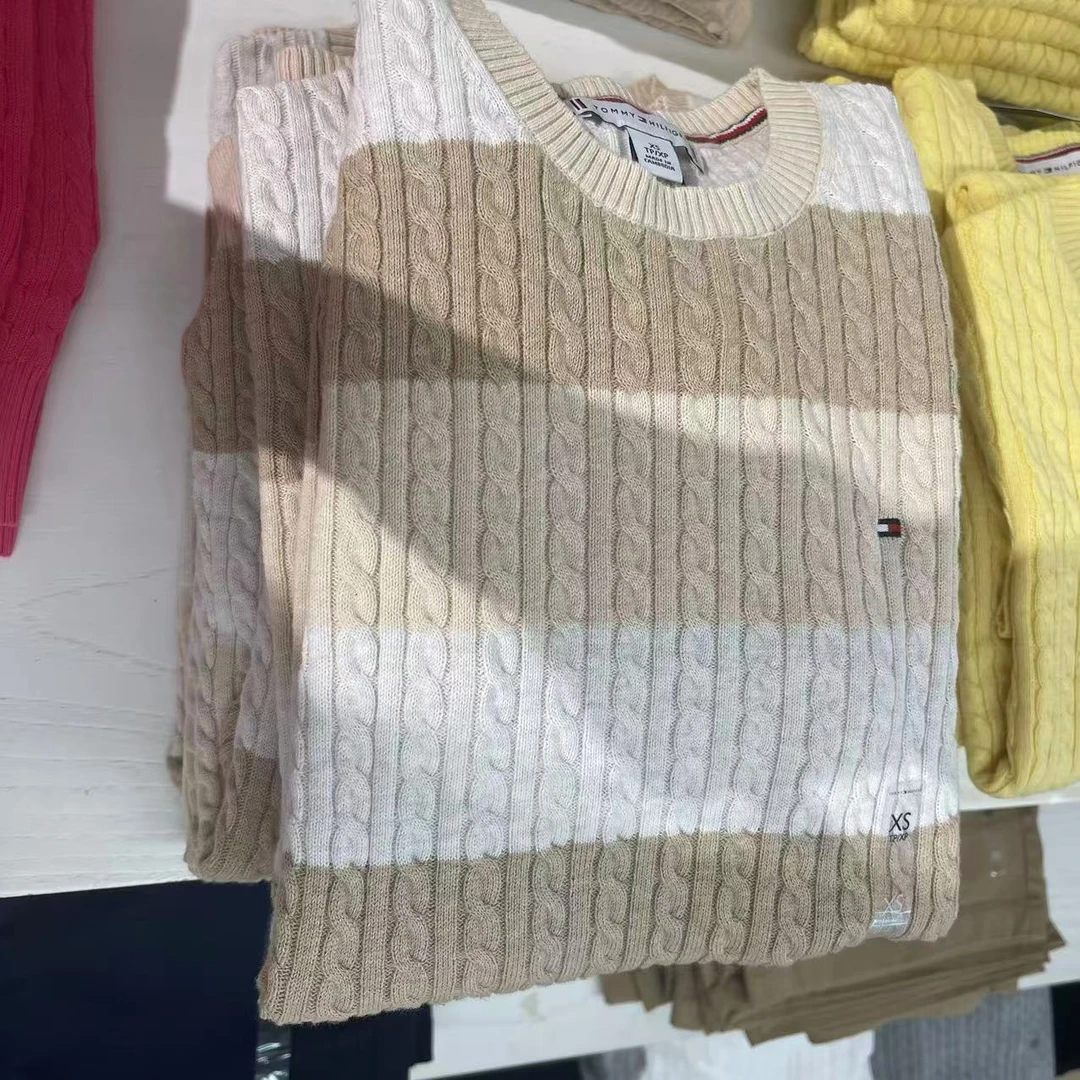 Tommy HILFIGER条纹女士编制麻花半袖毛衣